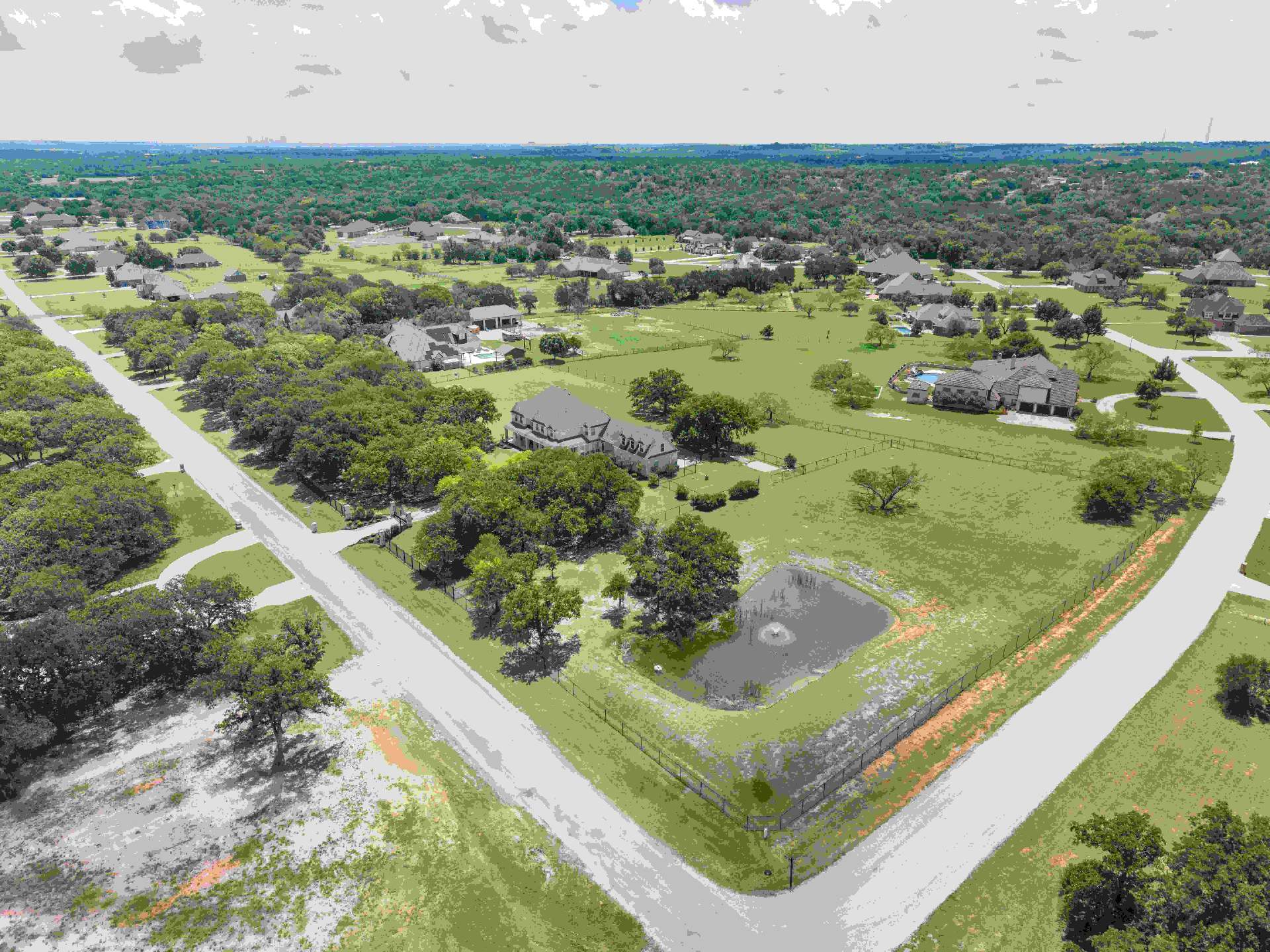 Aerial view of 259 King Ranch Court and the King Ranch Estates community